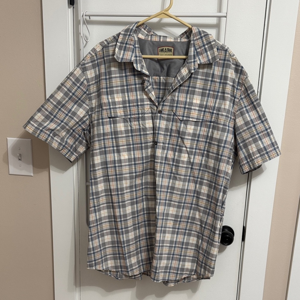 Men's Gray Plaid Short Sleeve Shirt